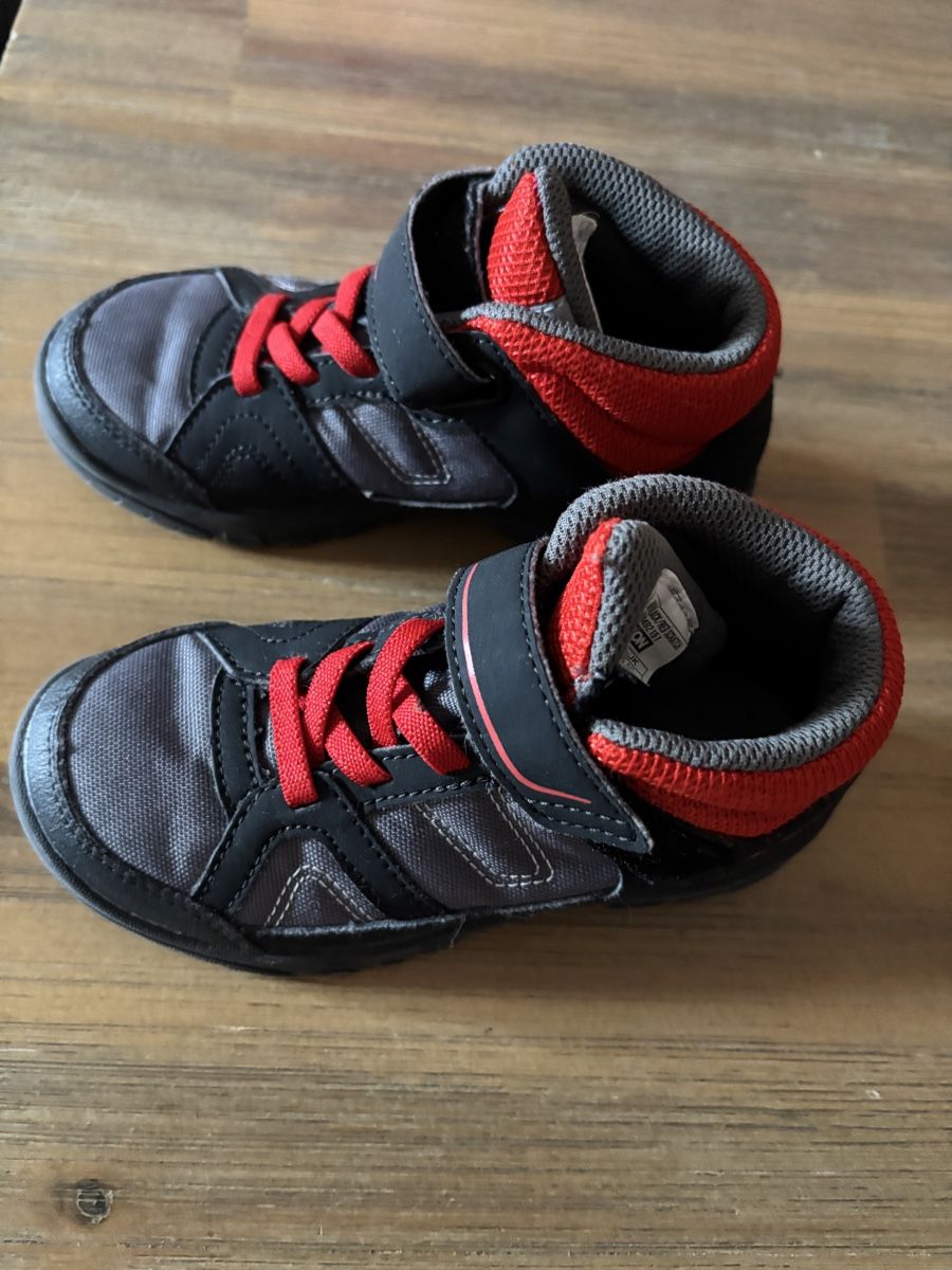 Decathlon Herrenschuhe: Chaussures de marche taille 28  – Neu (gemäss Beschreibung) aus Sion von Nelsonkatz 1