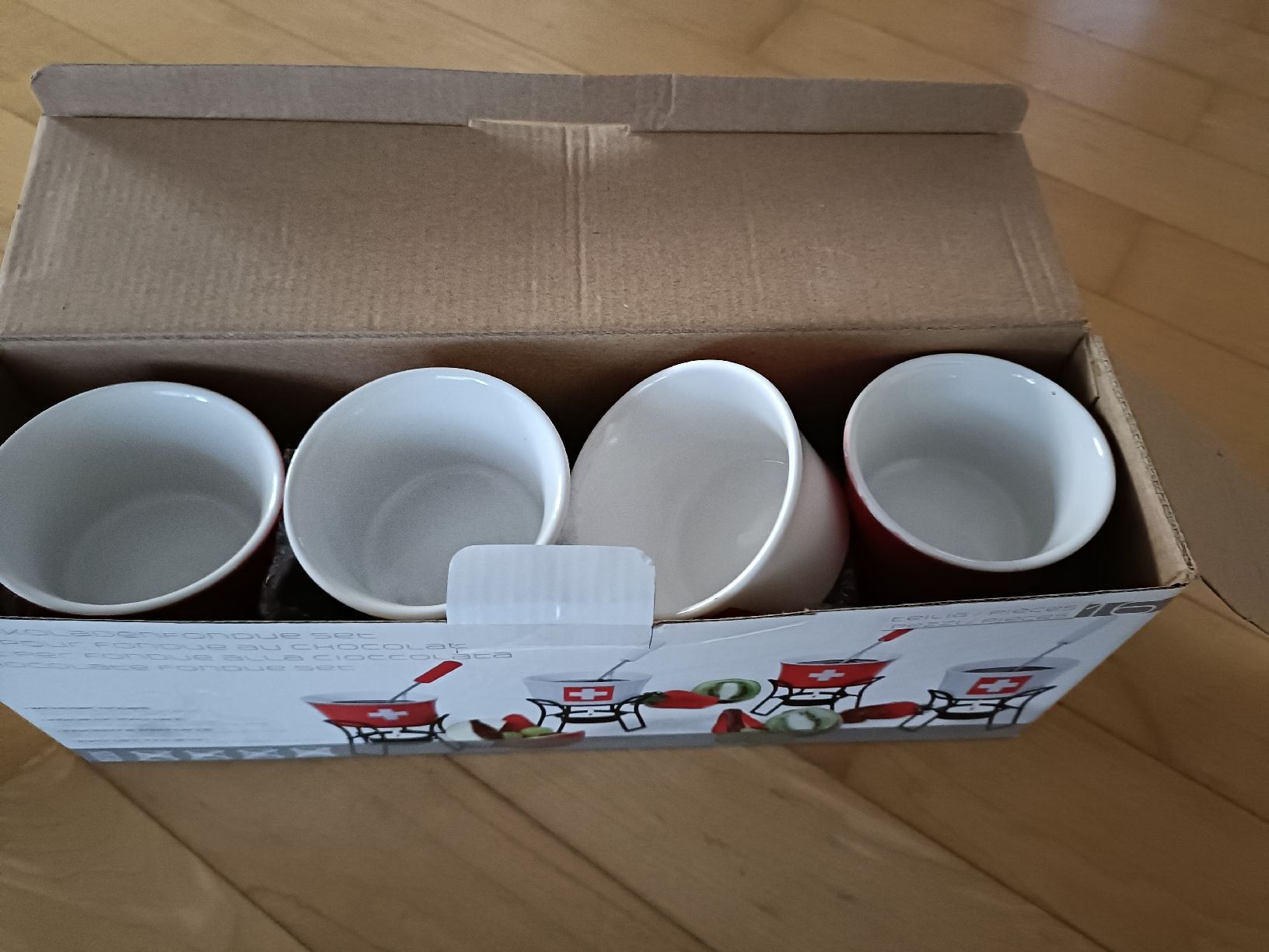 Set di piatti: Schoggi - Fondue - Set 16 teilig – Nuovo (secondo la descrizione) da Gossau SG venduto da scania1509 2