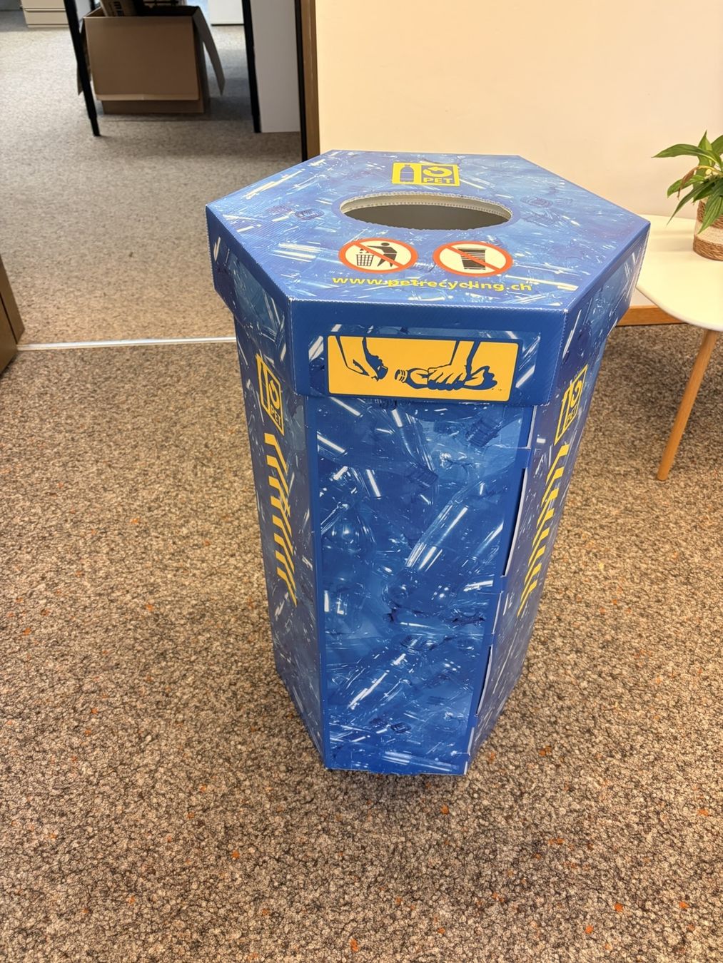 Contenitori & Simili: PET-Recycling-Behälter – Usato da Wetzikon ZH venduto da Kubes 1