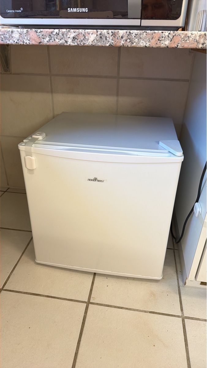 Congelatori: Gefrierschrank Nordfrost – Usato da Wettingen venduto da FrancineLinn