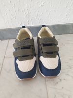 Turnschuhe Grösse31