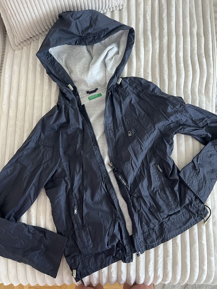 Benetton Giacche & Cappotti: BENETTON JACKE NAVY GR 134/140 – Usato da Basel venduto da theo-g77