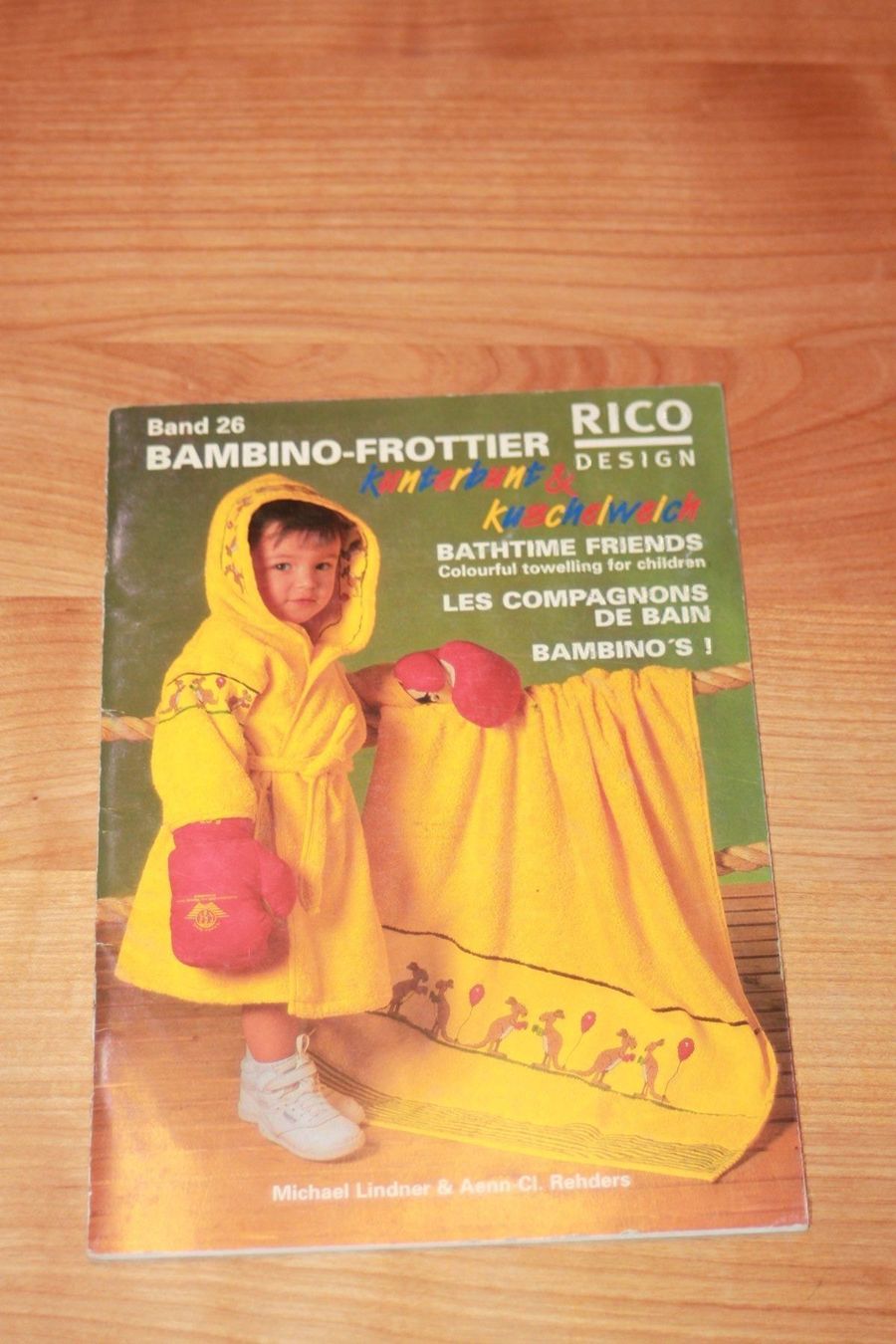 Revues & Magazines: Ricodesign: Bambino Frottier Band 26 – D'occasion à Wenslingen par Strick4Alpaca