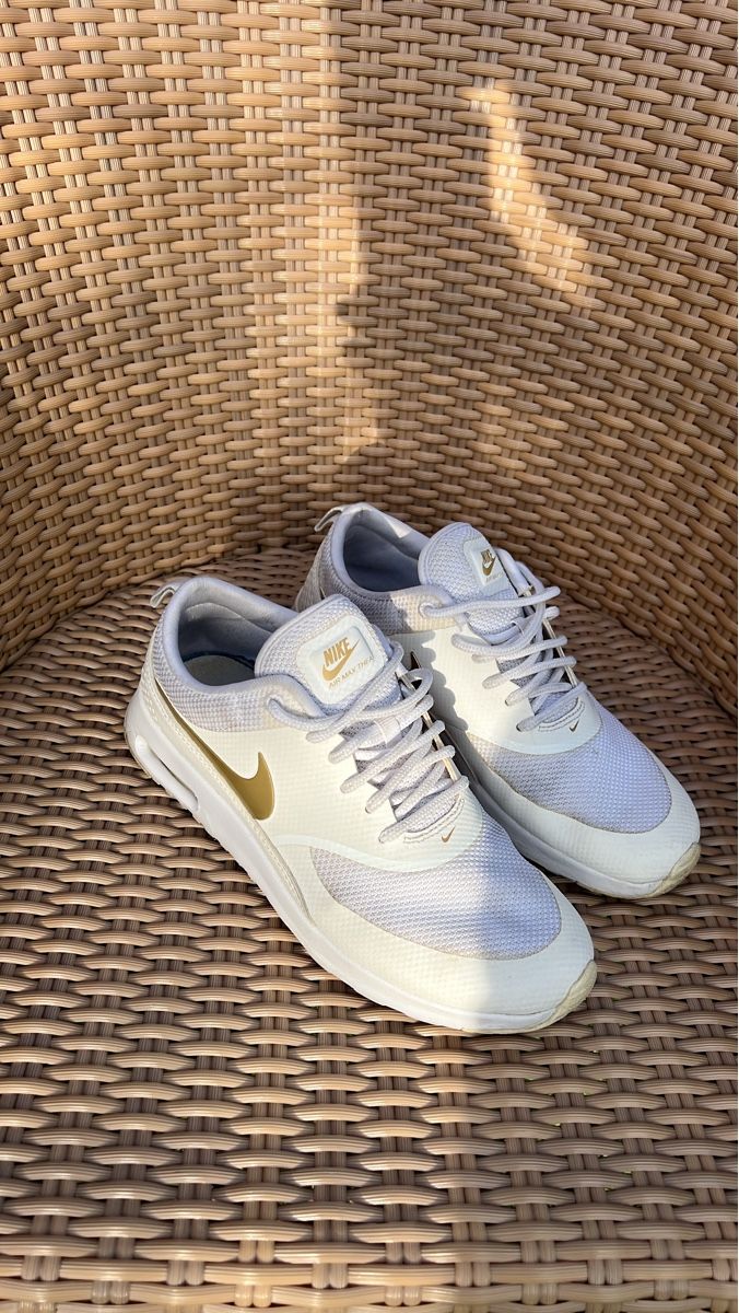Nike Scarpe da donna: Nike Air Max Thea Sneaker, Grösse 38 – Usato da Brugg AG venduto da NathalieN