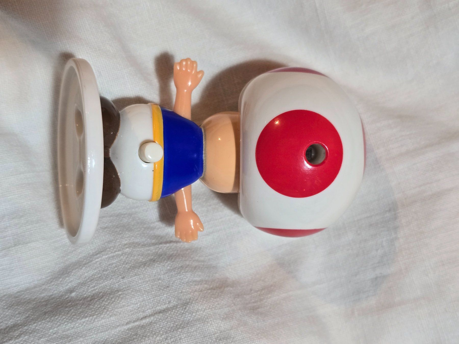 Mc Donald's Figuren: Figurine Nintendo Toad McDonald's 2016 – Gebraucht aus versoix von moonkey02 1