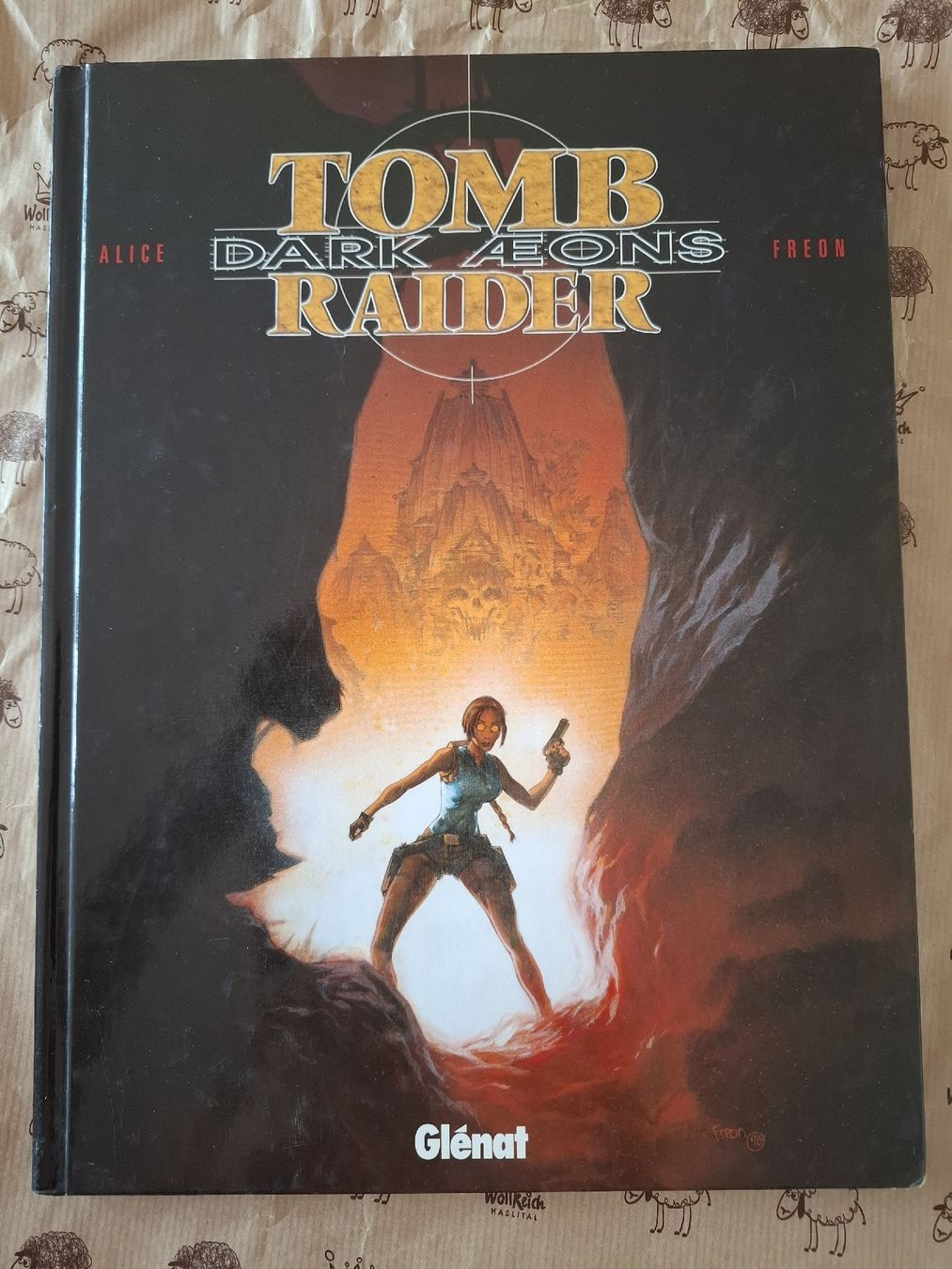 BD: Tomb Raider  _ Dark Aeons / Glénat – D'occasion à Crémines par Carambaaa