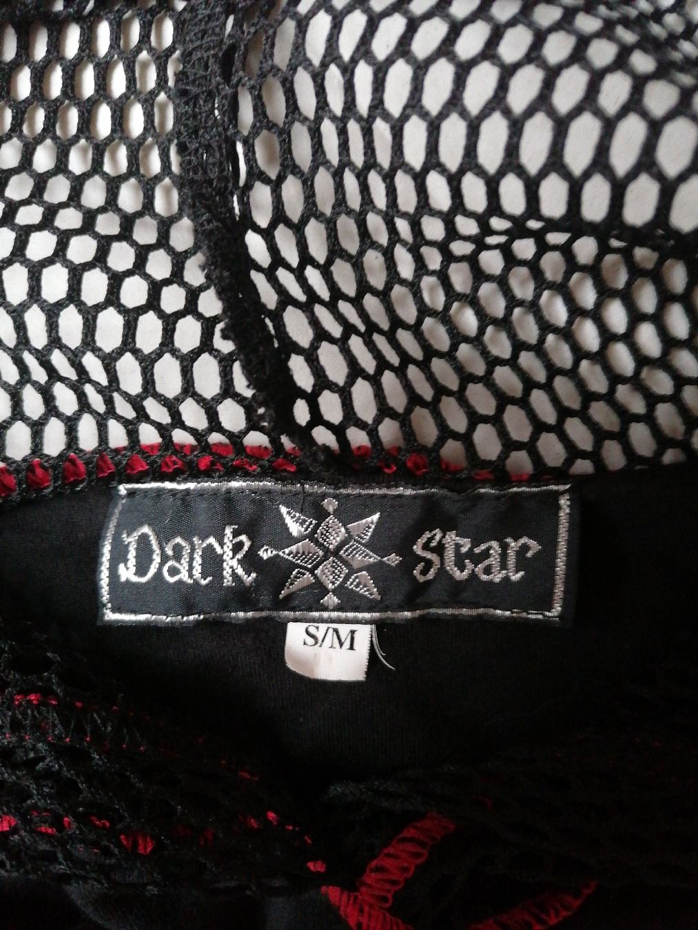 Maglioni & Felpe: Gothik Kapuzenpulli "Dark Star" / Gr. S/M – Usato da Klingnau venduto da vollmond36 2