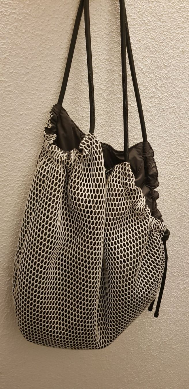 Borse da donna: Beuteltasche Netz Muster – Usato da Eichberg venduto da Land-Ei