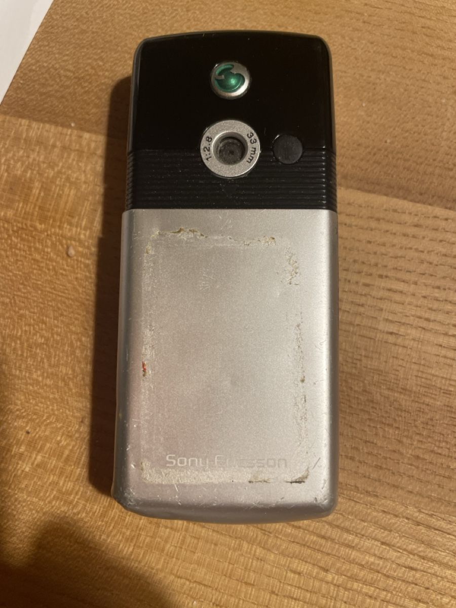 Sony Portables: Sony Ericsson Handy gebraucht – D'occasion à Niederweningen par daler1 1
