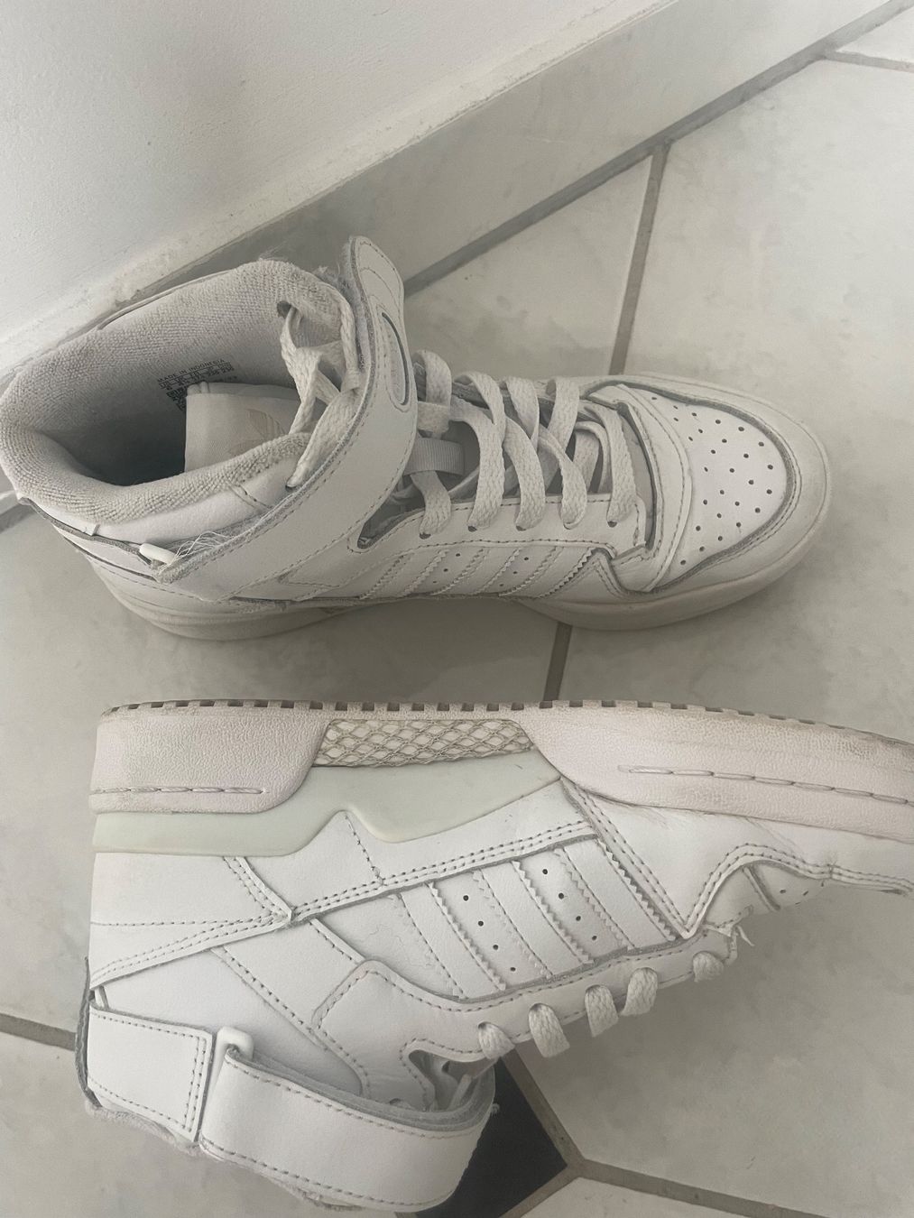 Adidas Damenschuhe: Adidas Forum weiss, 38 – Gebraucht aus Triesen von jke 2