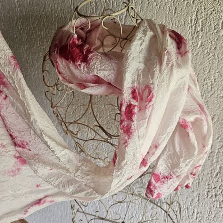 Wunderschöner Rosa Batik Seidentuch Seidenschal NEU