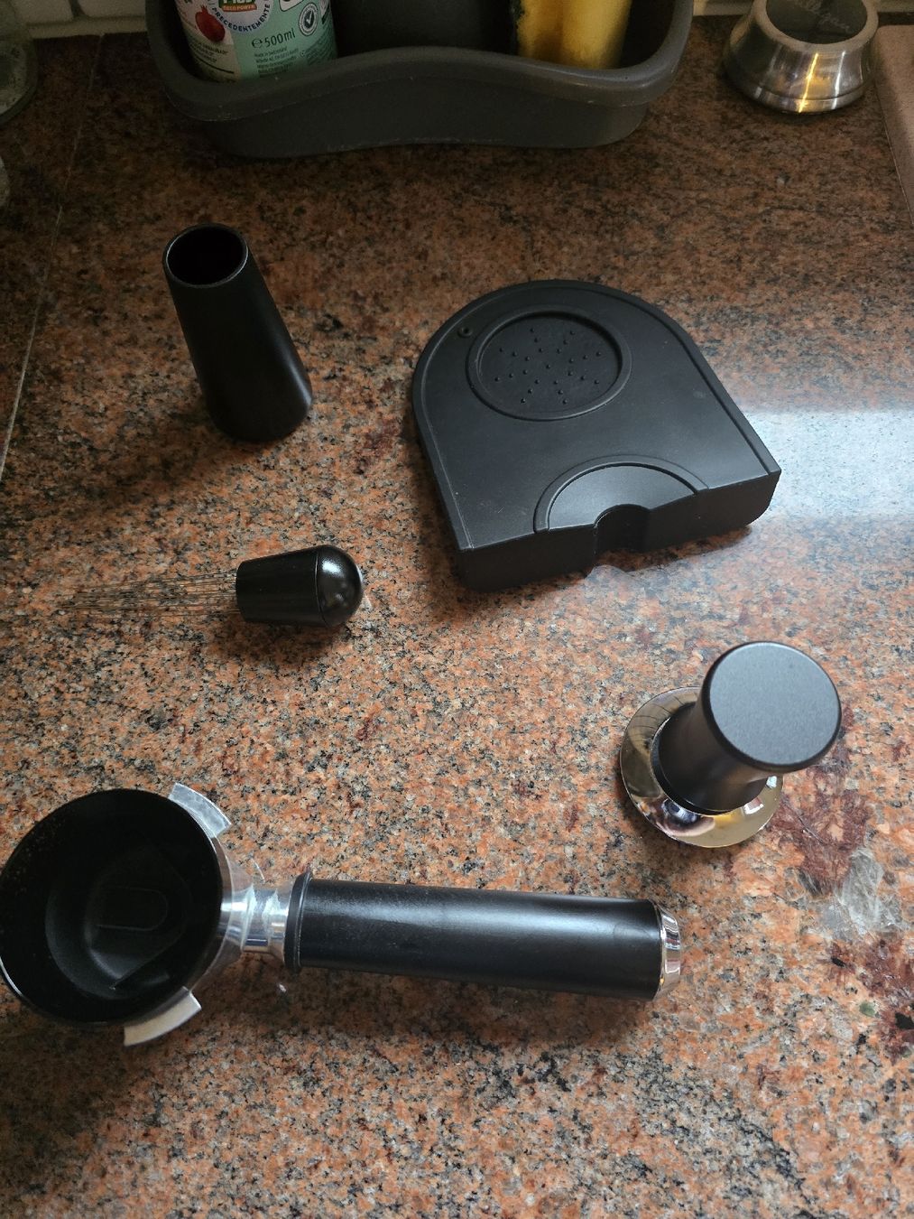 De'Longhi Kaffeemaschinen & Espressomaschinen: Delonghi Style Dedica – Neu (gemäss Beschreibung) aus Goumoens-la-Ville von Mimi_1802 1