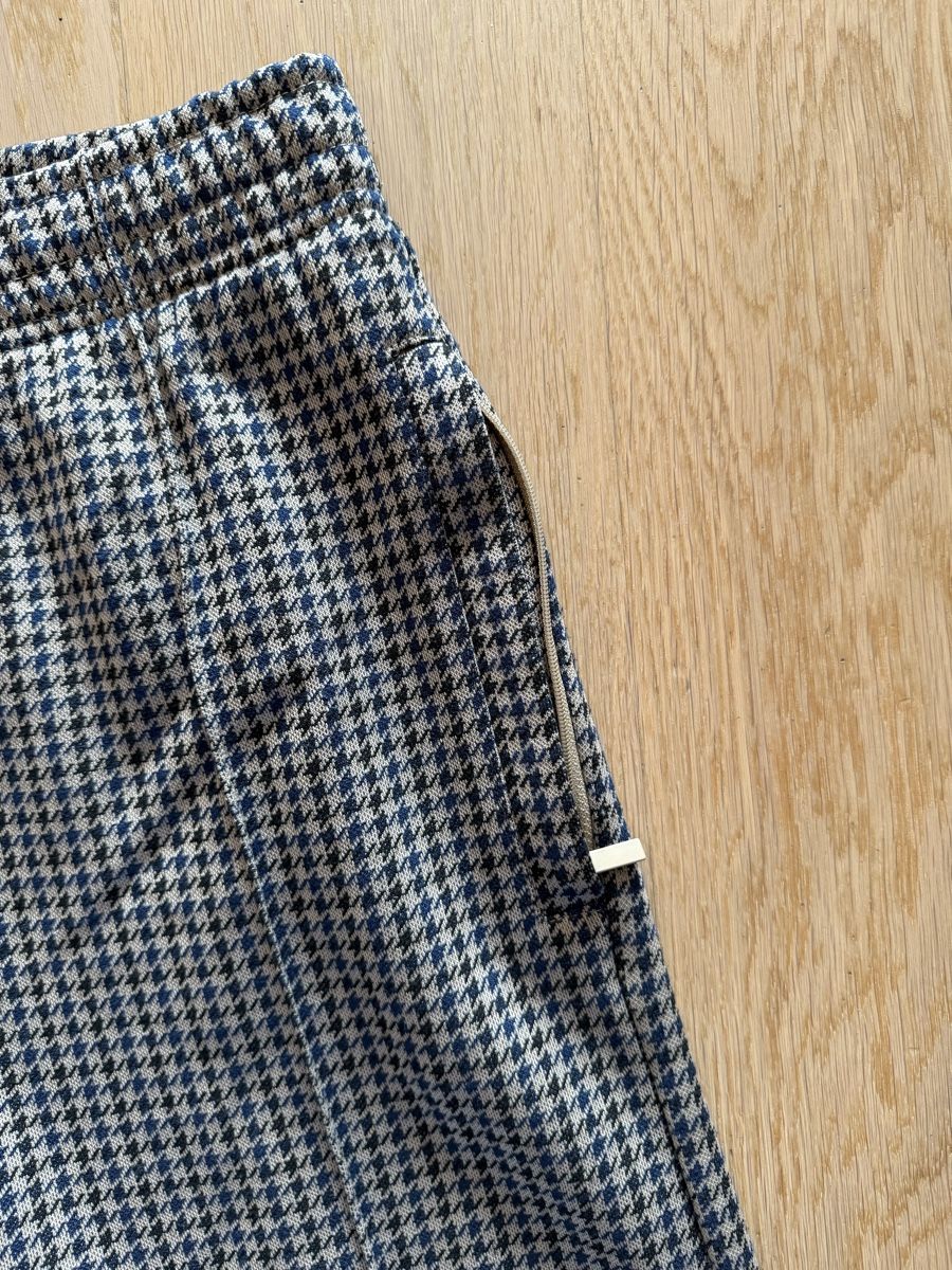 Weekday Pantaloni: Lässige Weekday Hose – Nuovo (secondo la descrizione) da Zürich venduto da sandro_colombini 1