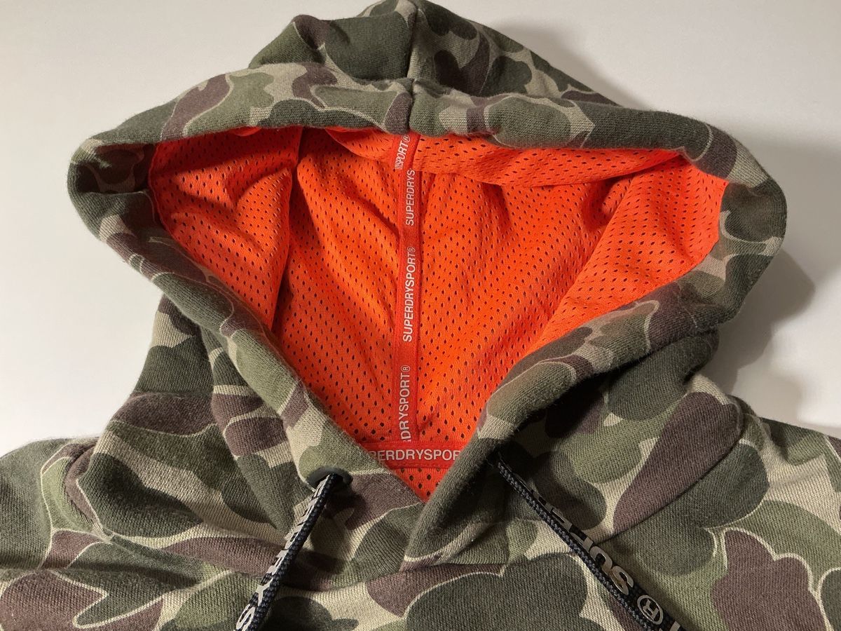 Superdry Maglioni & Felpe: Kapuzenpullover, SUPERDRY, gute Qualität – Usato da Stäfa venduto da ten_9rrs 2