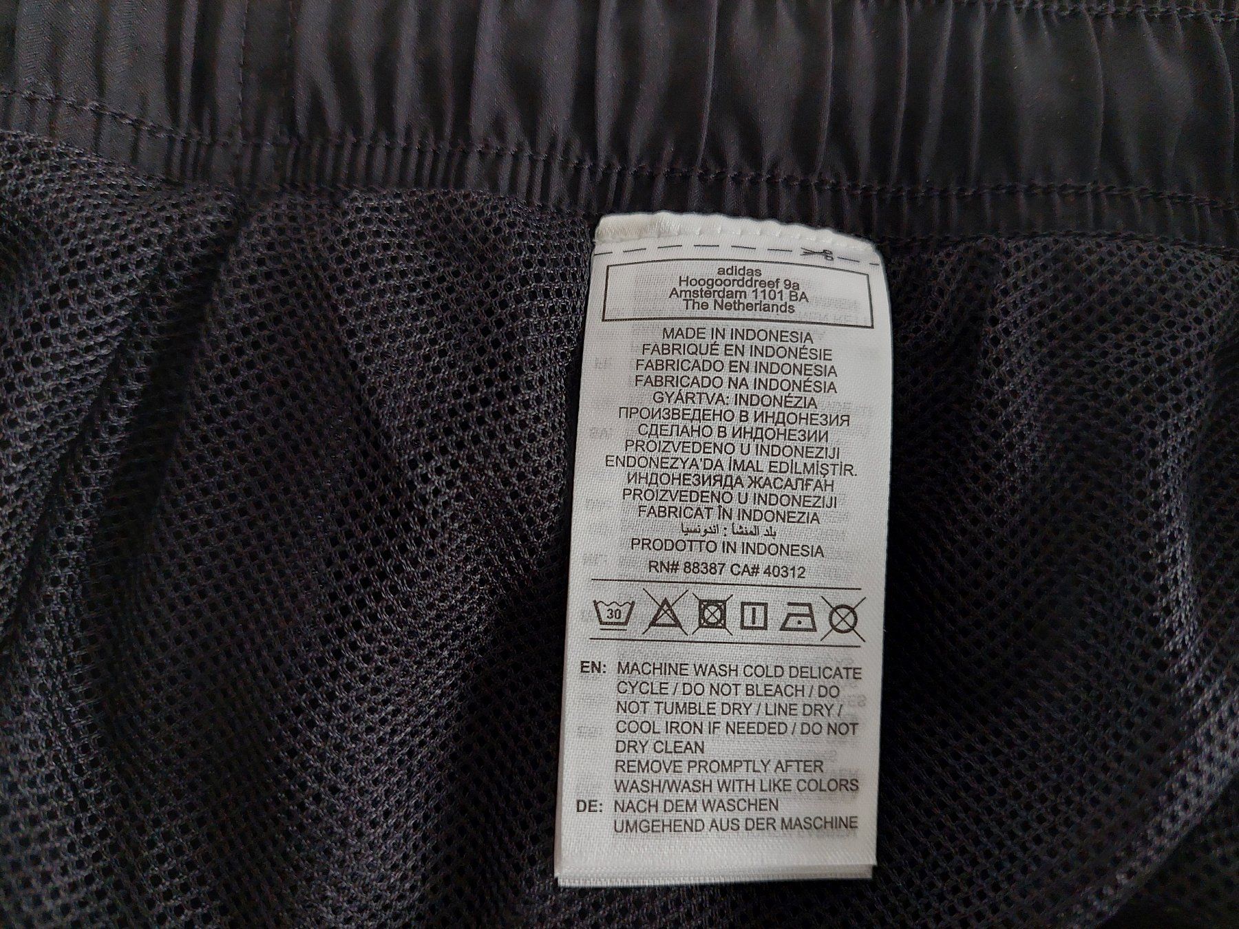 Adidas Badehosen: adidas Solid CLK Short-Length Swimm Shorts , Black , Gr. 2XL – Neu (gemäss Beschreibung) aus Zürich von Lacoste06 8