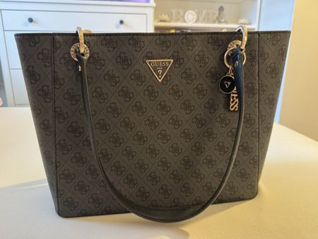 Guess Handtasche Shopper, neuwertig, Top Zustand!