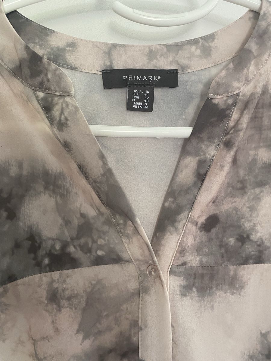Camicette: Bluse gr. 44 Kurzarm – Usato da Seewen SZ venduto da shaky01 3