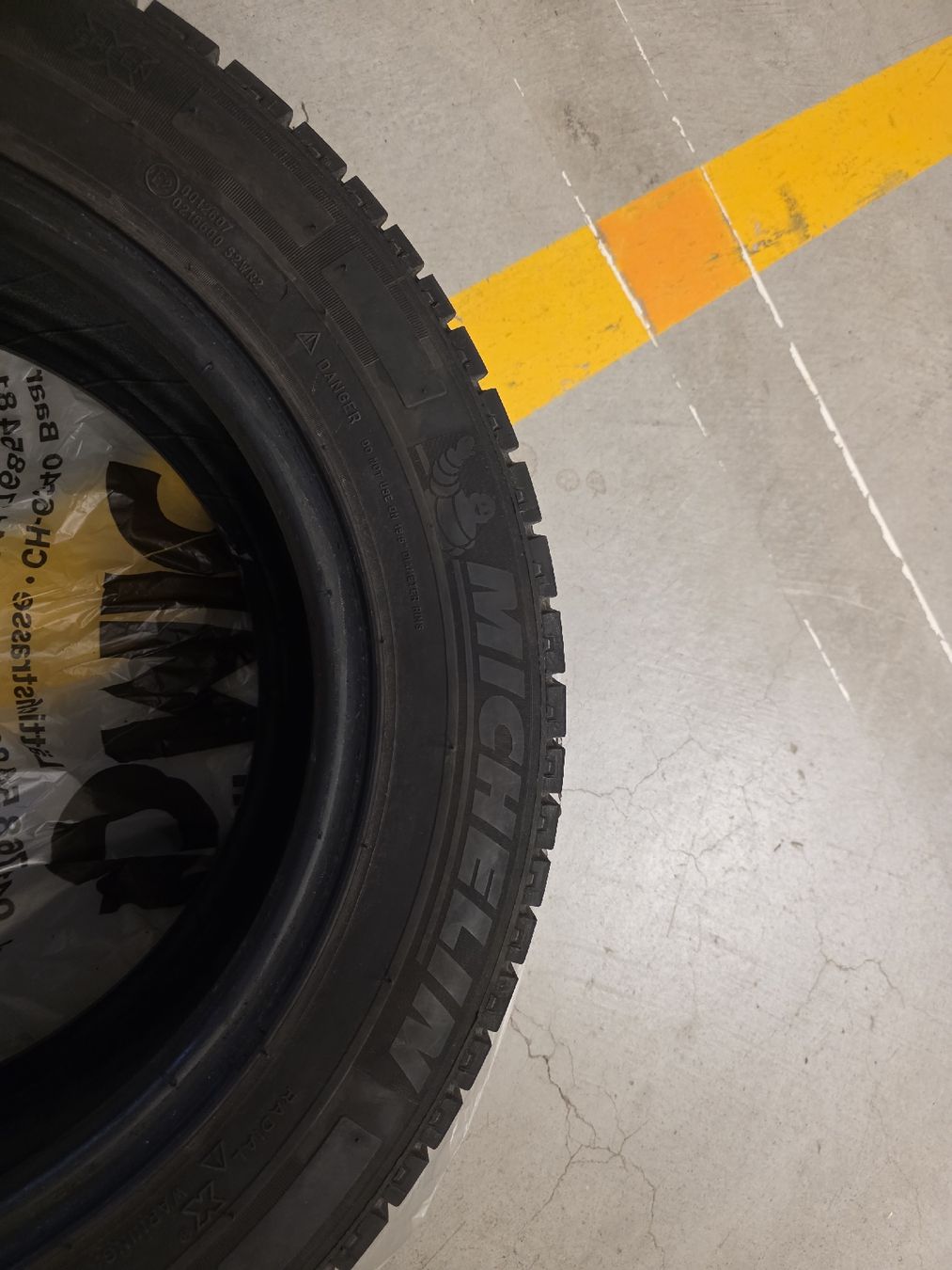 Pneumatici & Ruote complete: Sommerräder Michelin – Usato da Baar venduto da Alaa.Kabani 2