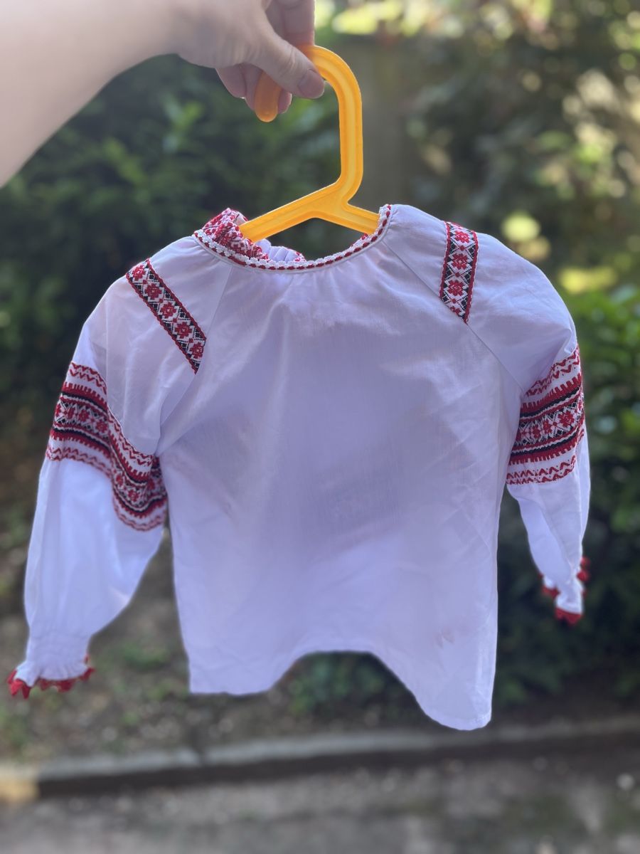 Vestiti & Gonne: Sommerkleidchen ukrainische Gr. 114-118 – Nuovo (secondo la descrizione) da Basel venduto da hal_s2bt 2