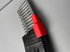 Magazin Ladehilfe Stgw 90 - Swiss Edition Rot