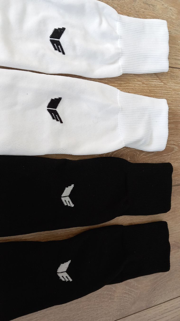 Chaussettes: Beinstulpen 2 Stück – D'occasion à Rorbas par siramad 2