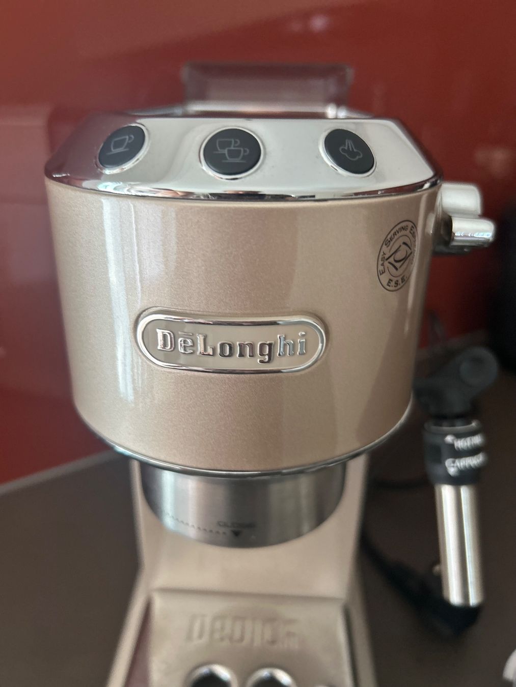 De'Longhi Macchine per caffè & Macchine per espresso: Siebträgermaschine Dedica Style EC 685.M – Usato da Zürich venduto da HelenaS. 2