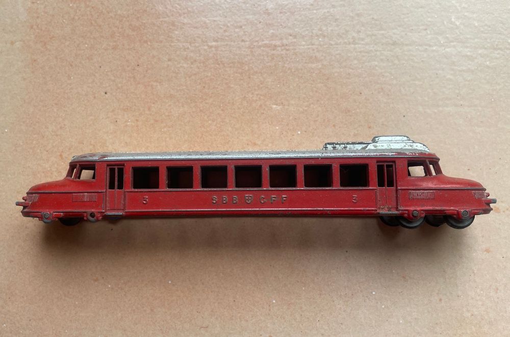 Roter Pfeil - Flèche Rouge. INCA-INJECTA AG. TEUFENTHAL (Gebraucht) in ...