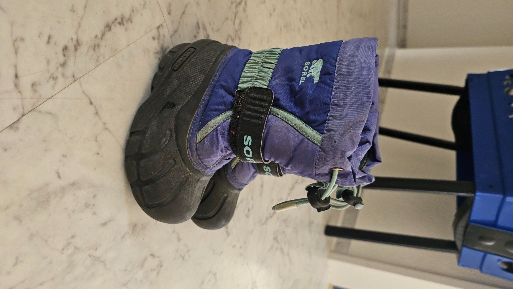 Sorel Scarpe per ragazzi: Sorrel Kinderschuh 25 – Usato da Küsnacht ZH venduto da StuartJohnston 1