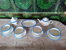 Antikes Kindergeschirr Porzellan blau-weiss,