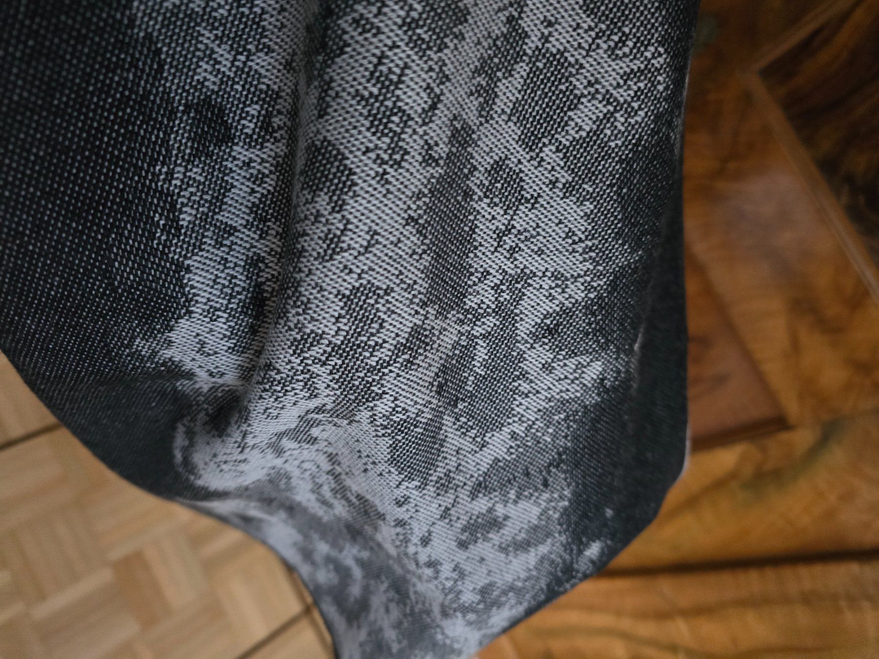 Givenchy Foulard & Sciarpe: Givenchy Schal – Nuovo (secondo la descrizione) da Bottmingen venduto da sandy_2 3