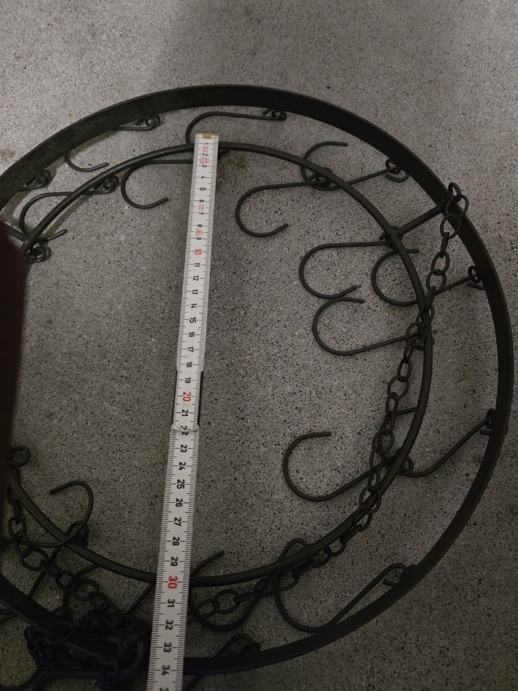 Eisenwaren: Rustikaler Hakenkranz Deckenhalterung Vintage – Gebraucht aus Laufenburg von megane1959 3