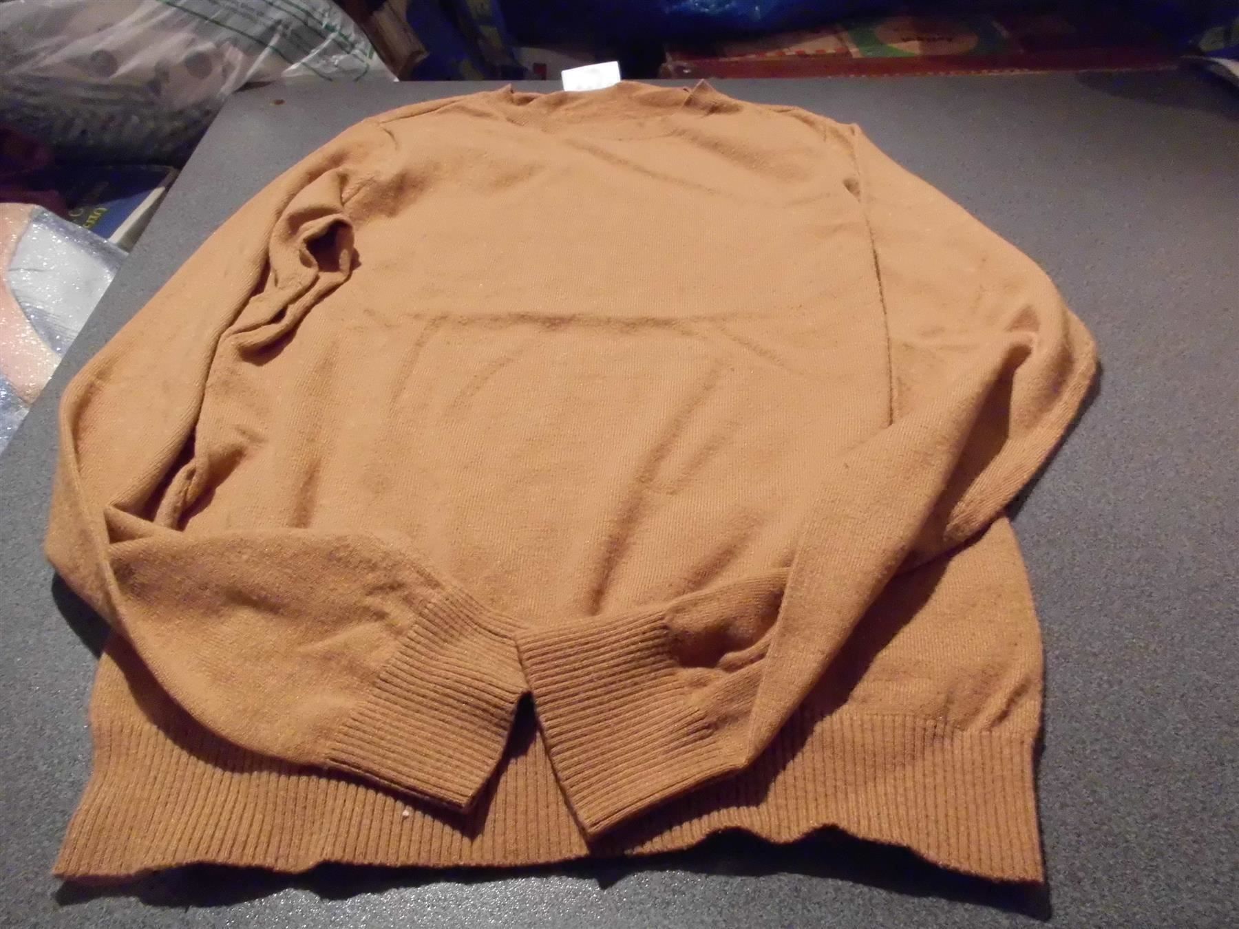 Maglioni & Felpe: Pullover Grösse XS, AWARE, hellbraun – Usato da Zürich venduto da abraxas1291