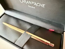 CARAN D'ACHE Ecridor Grains d’Orge, Stylo-bille plaqué or