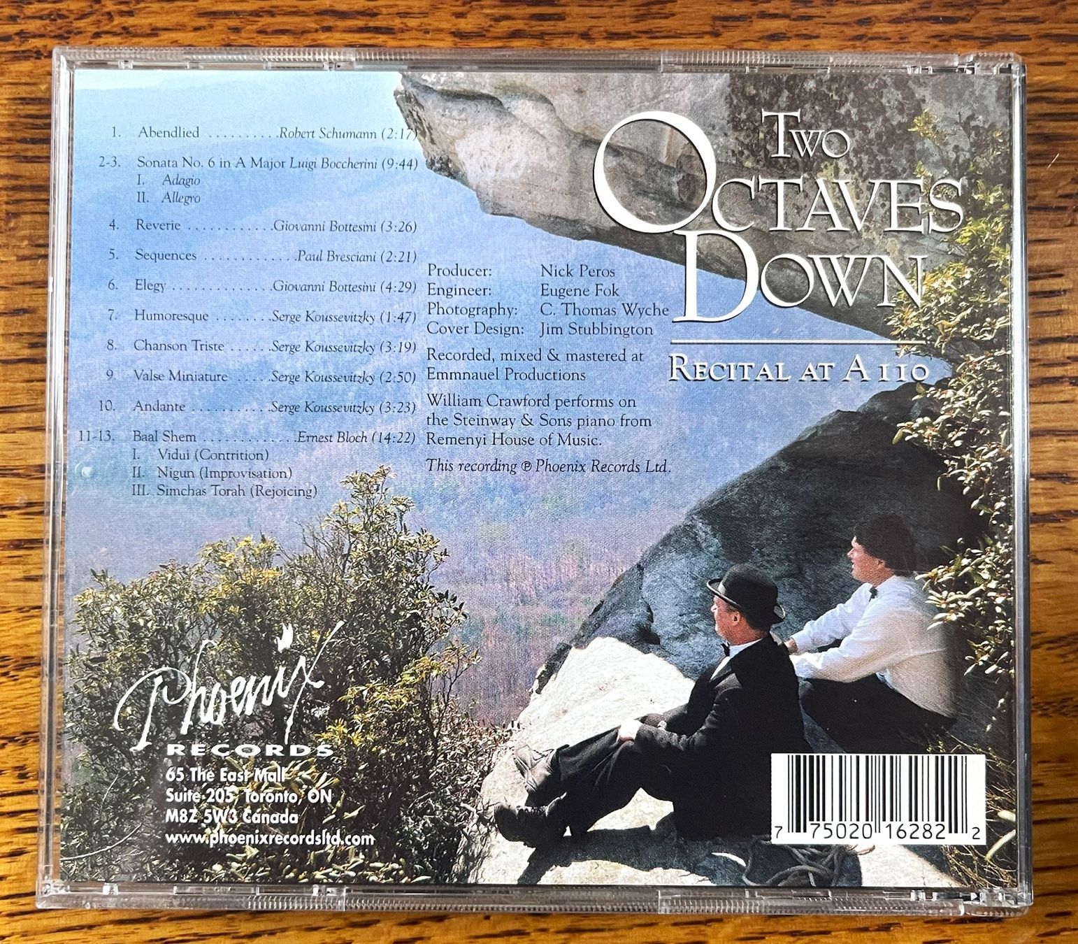 CD: Two Octaves Down: Recital at Aiio CD – Usato da Oftringen venduto da Vucki 1