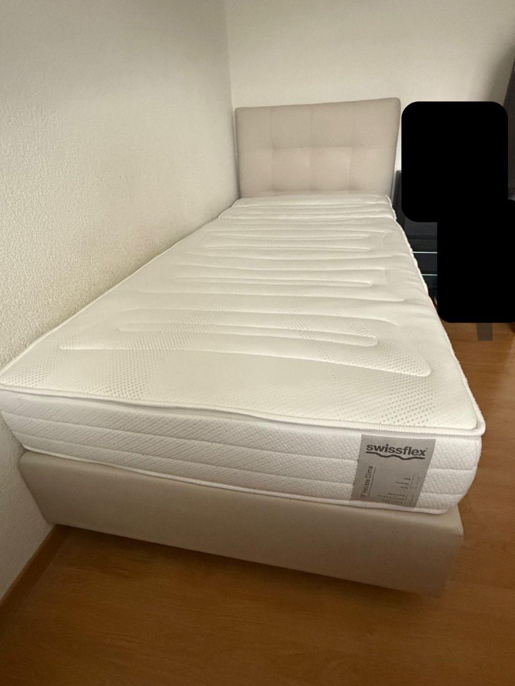 Letti: Bett Boxspring mit Kopfteil 100x220cm – Usato da Biberist venduto da Esoem