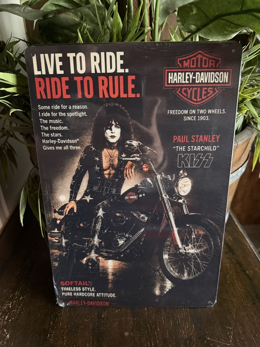 Harley-Davidson Ecriteaux: KISS Blechschild US-Werbung, Paul Stanley  – Neuf avec emballage d'origine à Gundetswil par swisskiss02
