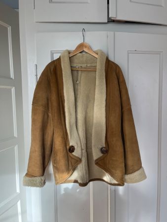 Lammfelljacke hellbraun, kurz