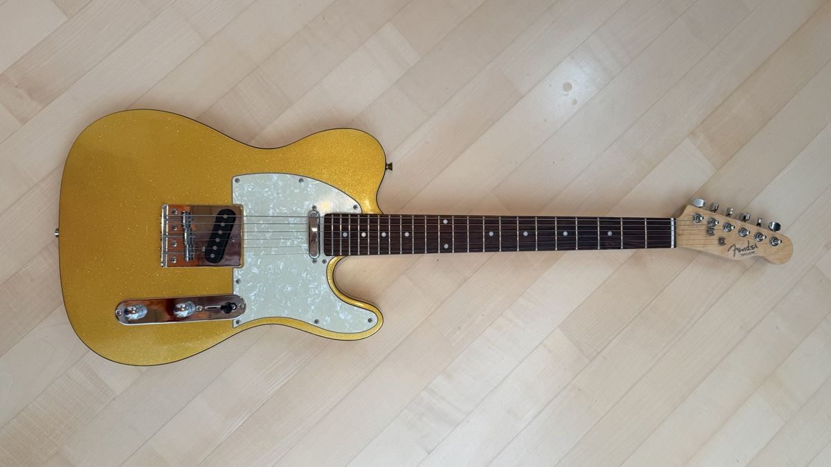 Fender Strumenti musicali: FENDER Telecaster flickeryellow – Usato da Walkringen venduto da Flyover