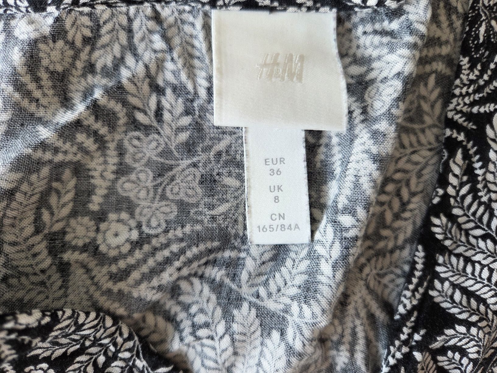 H&M Kleider: Kleid Gr. 36 mit Blumenmuster, Viskose – Neu (gemäss Beschreibung) aus Villars-sur-Glâne von richardette 3