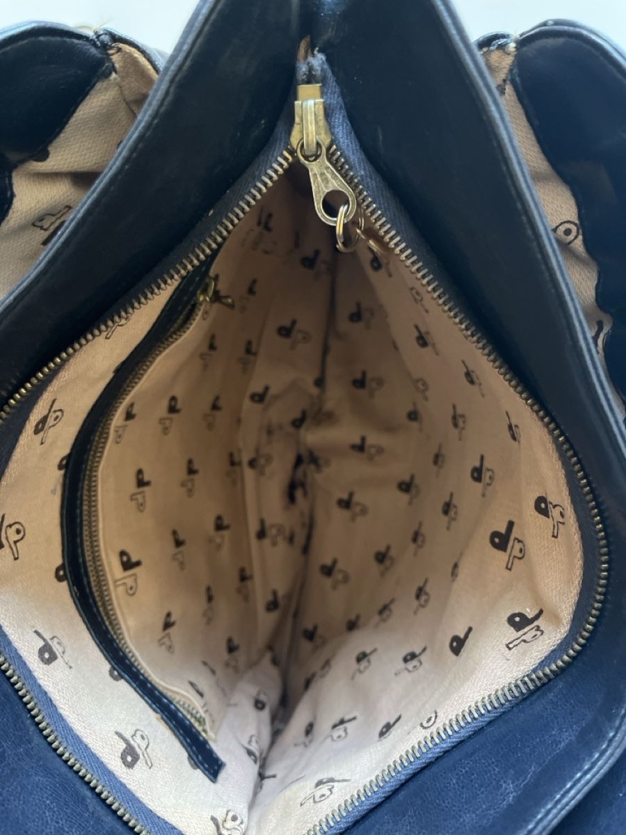 Taschen für Damen: Dunkelblaue Lederhandtasche – Gebraucht aus Riva San Vitale von V.IP 3