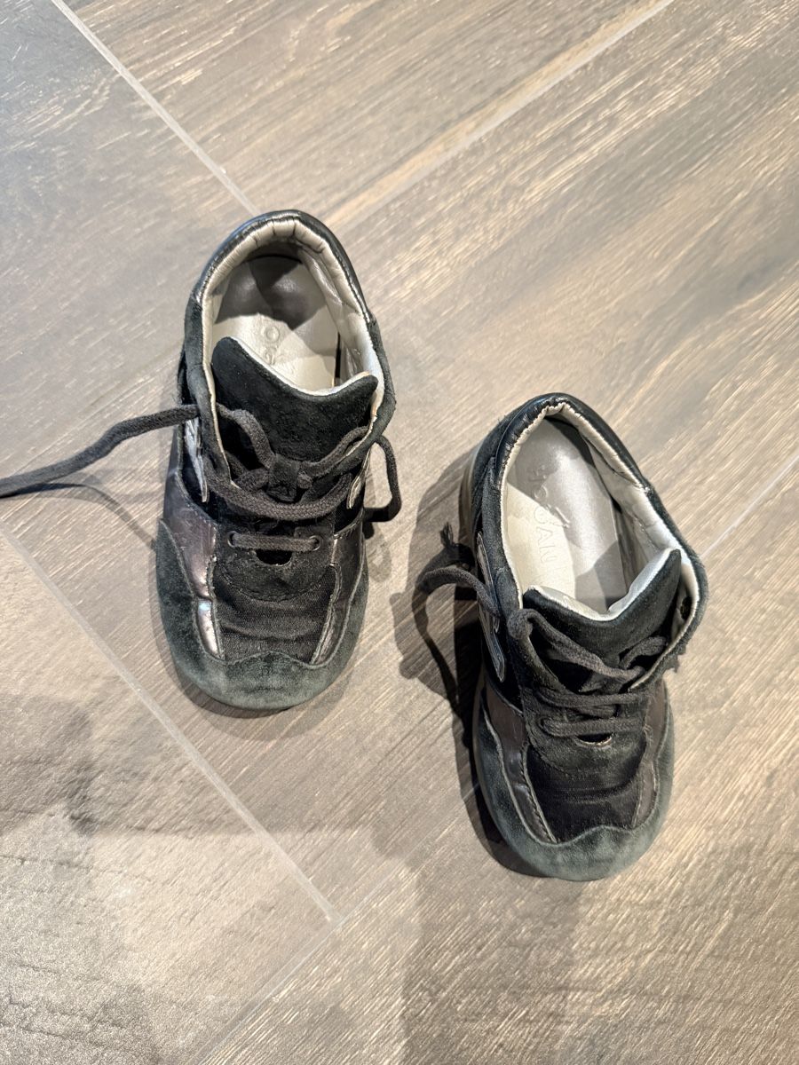 Hogan Scarpe per ragazzi: Scarpe Hogan 24 – Usato da Sigirino venduto da RamonaLamboo 1