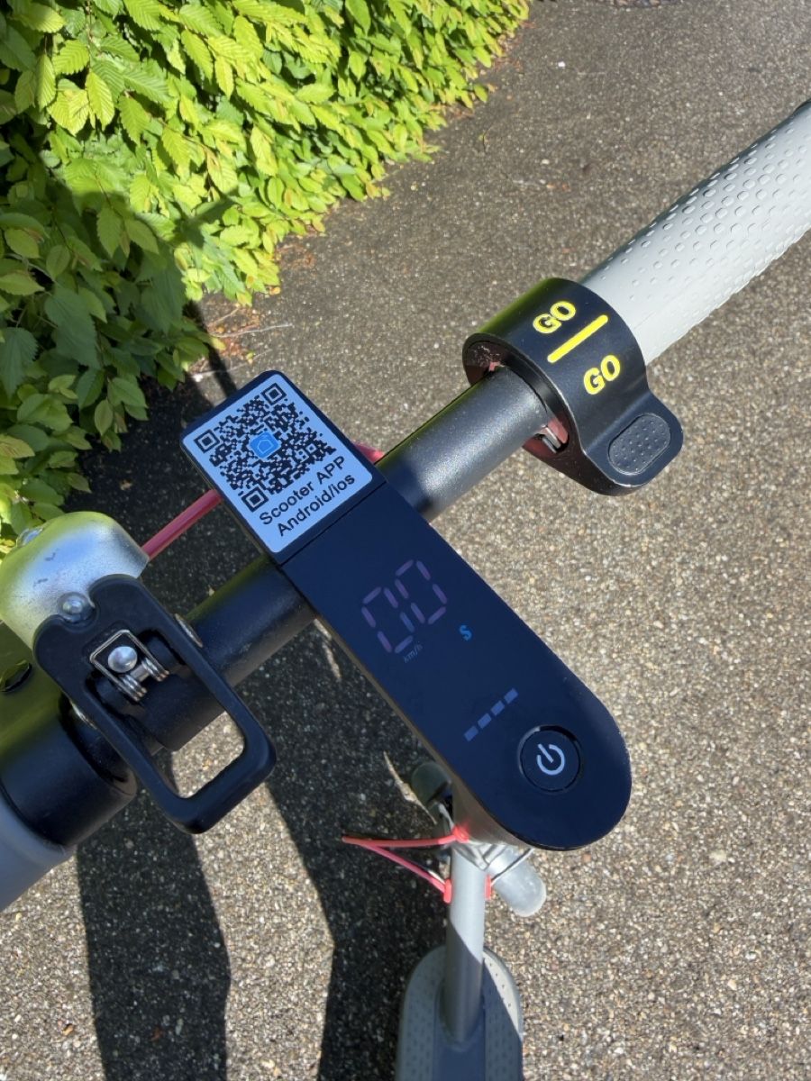 Scooter: Trottinette électrique 30km/h – Usato da Tramelan venduto da kha_jvd5 2