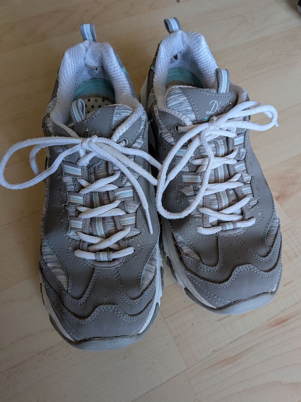 Skechers Chaussures femmes: skechers Schuhe gr.39 – D'occasion à Schötz par pemali