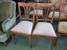 Biedermeier Stühle 2er Set mit weissem Stoffbezug