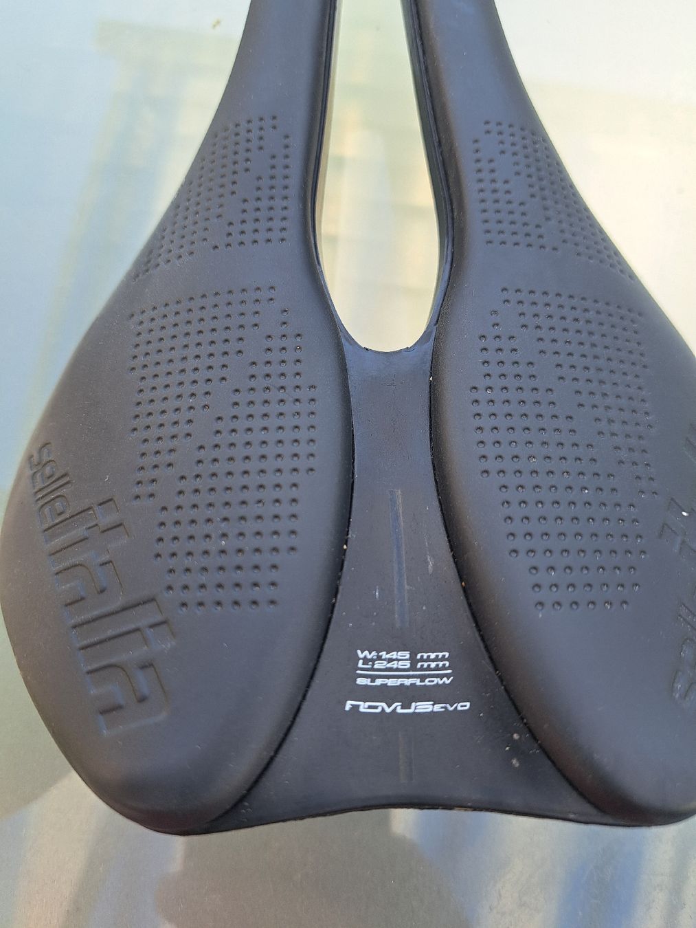 Selle Italia Pièces détachées: Selle Italia Novus Evo Superflow – D'occasion à Ins par bohmhe 1