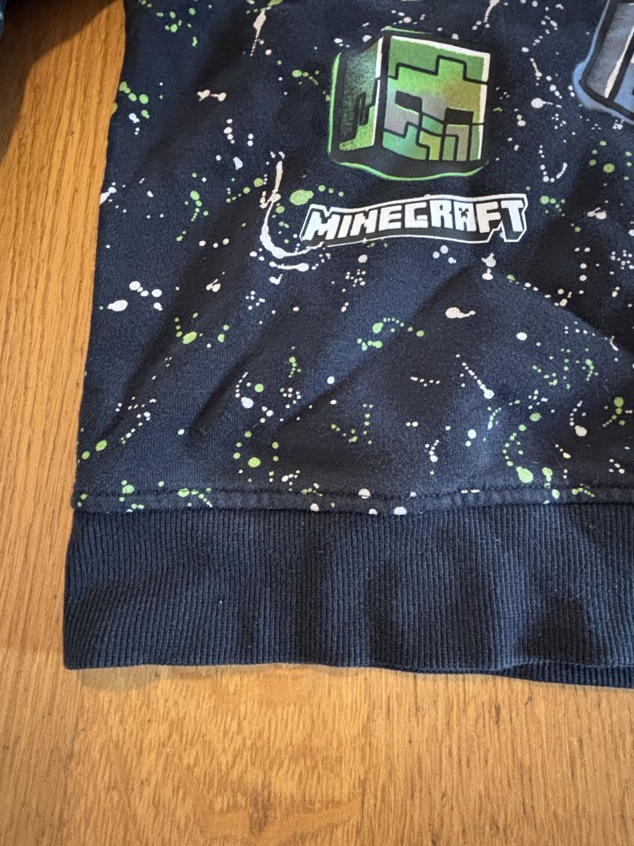 C&A Maglioni & Felpe: Minecraft Kapuzenpullover schwarz mit Muster gebraucht – Usato da uster venduto da kar_9rxp 2