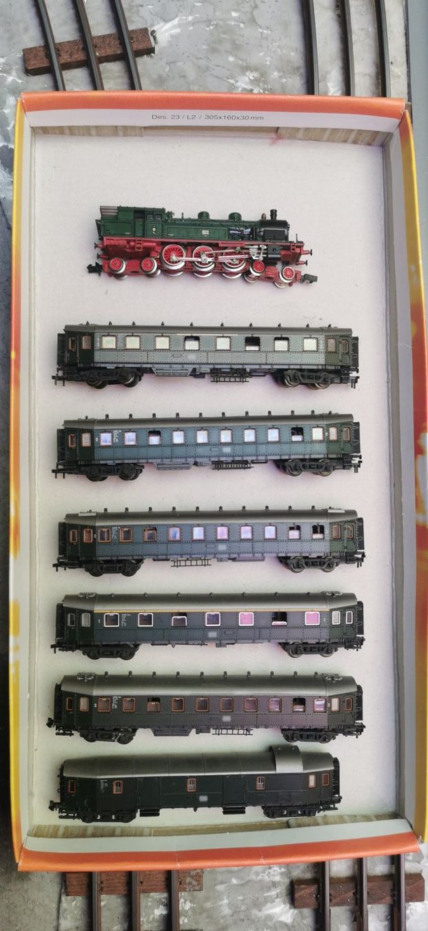 Fleischmann Modellini di ferrovie: Spur N Fleischmann / Roco DB Epoche II – Usato da Aesch BL venduto da Refurber