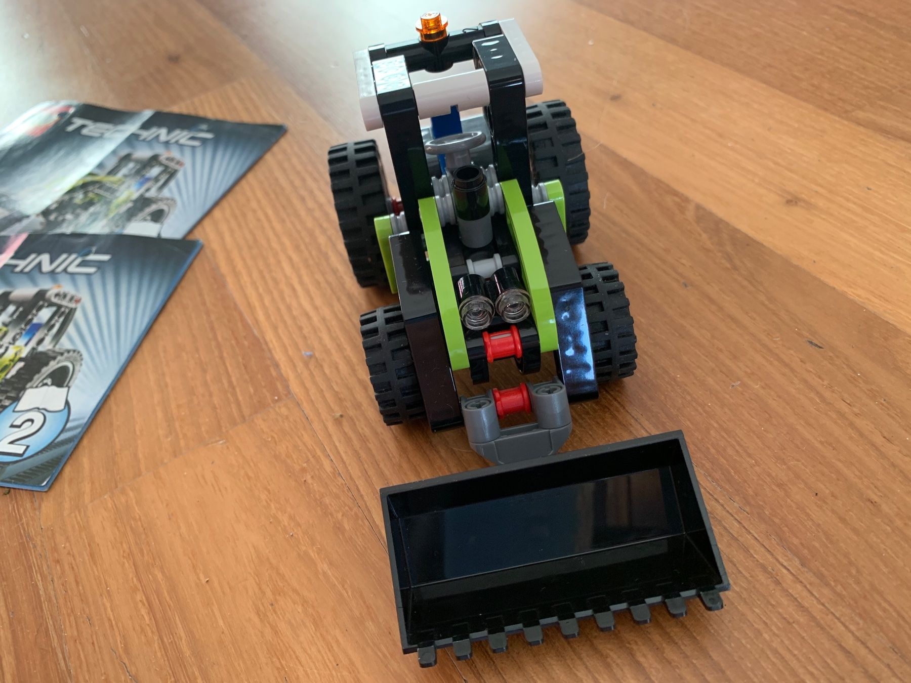 Lego Kit di costruzioni: LEGO Technic - Mini-Traktor Nr. 8260 – Usato da Edlibach venduto da RUW19 4
