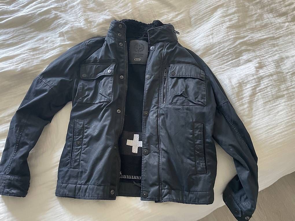 Giacche: Strellson Limitierte Edition Jacke Grösse 50 – Usato da Muttenz venduto da Style_2000