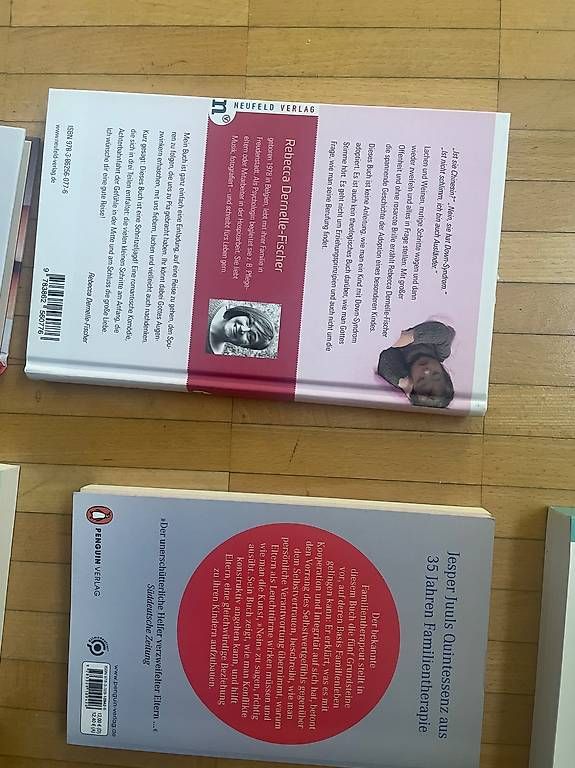 Libri: Büche Adoption Familie – Usato da Binningen venduto da SimoneMinimalism 1